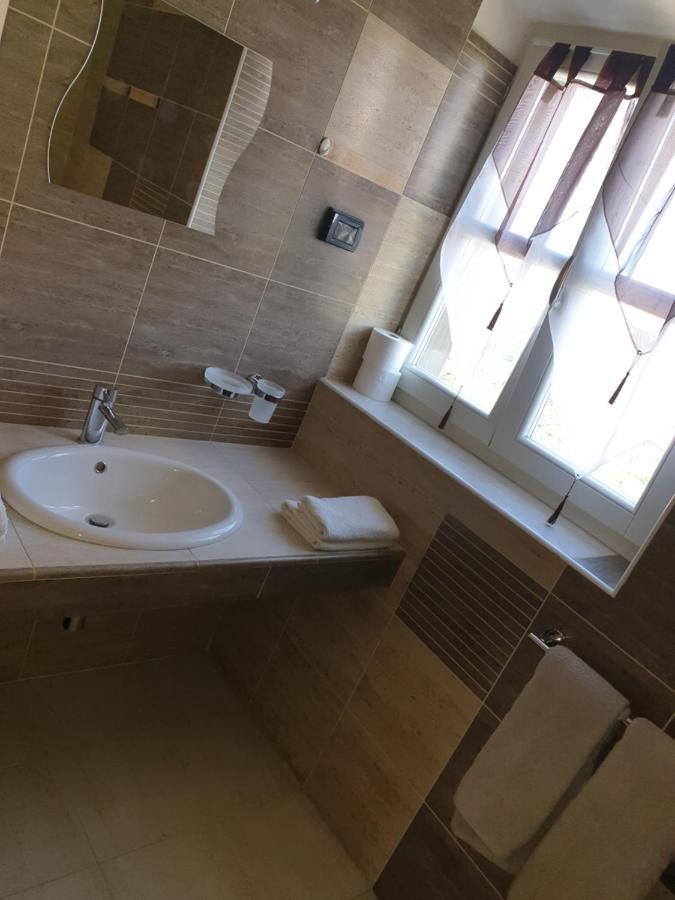شقة Smartno Apartmaji Sobe Josko المظهر الخارجي الصورة
